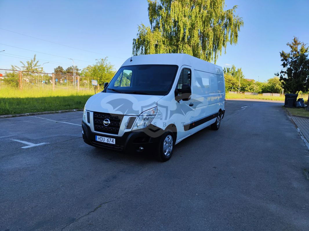 Nissan NV400 2017