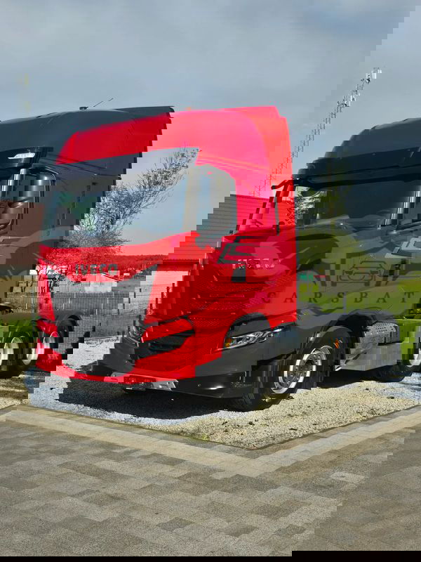 Iveco S-Way 2024