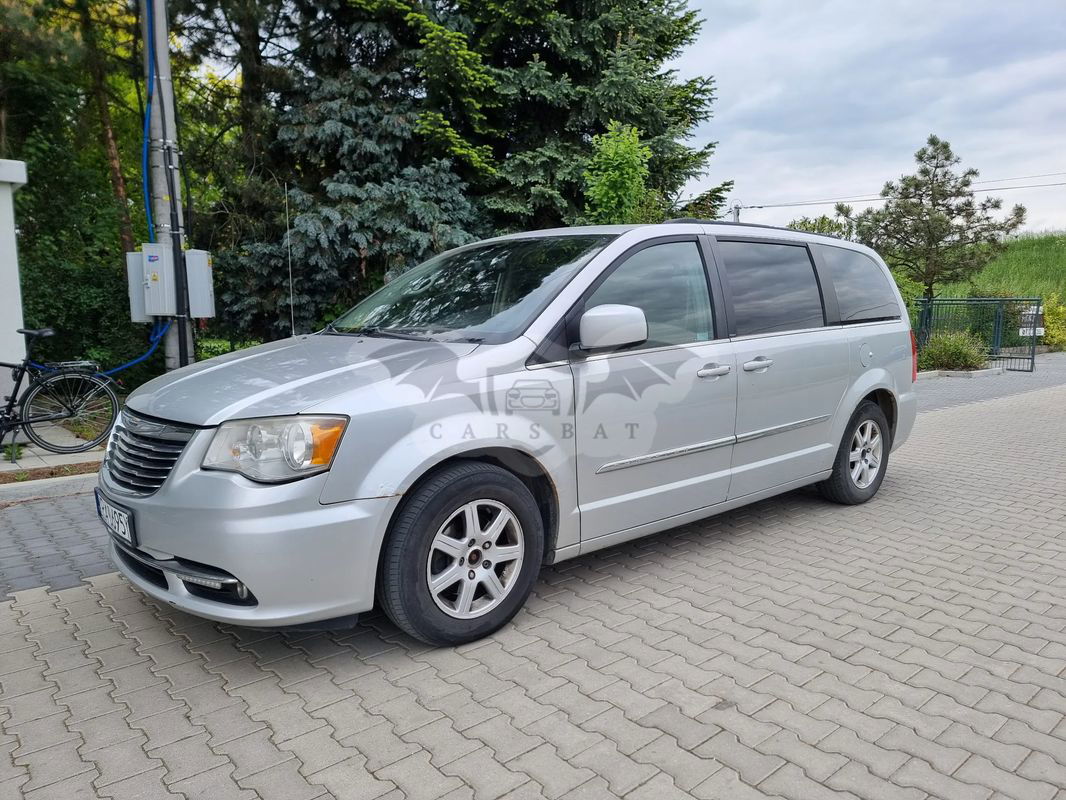 Chrysler Town & Country V 2011