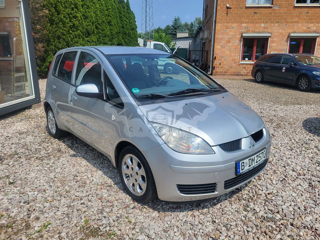 Mitsubishi Colt Z30 1.5 Instyle Edition Gold 2006