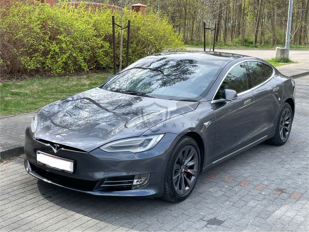 Tesla Model S Performance 2020