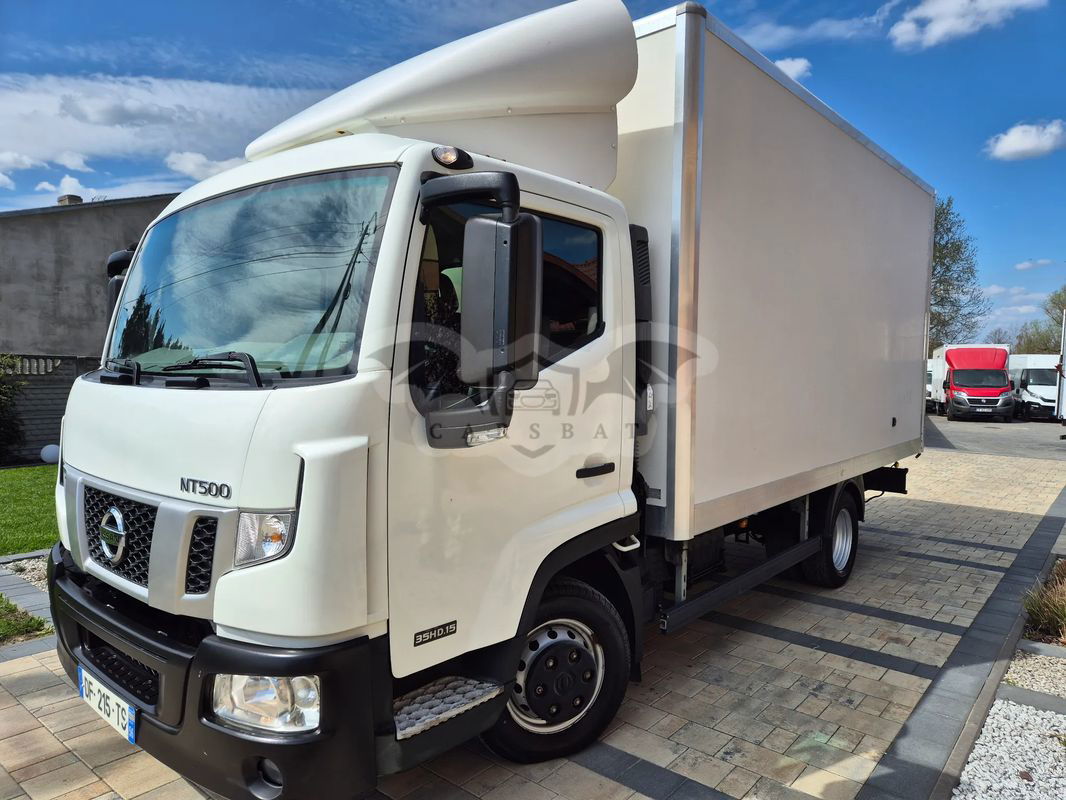 Nissan NT 2014