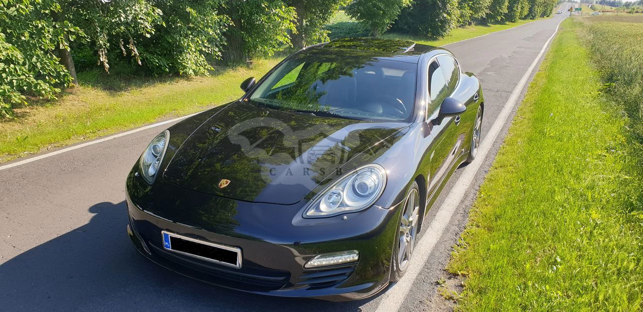 Porsche Panamera Diesel 2012