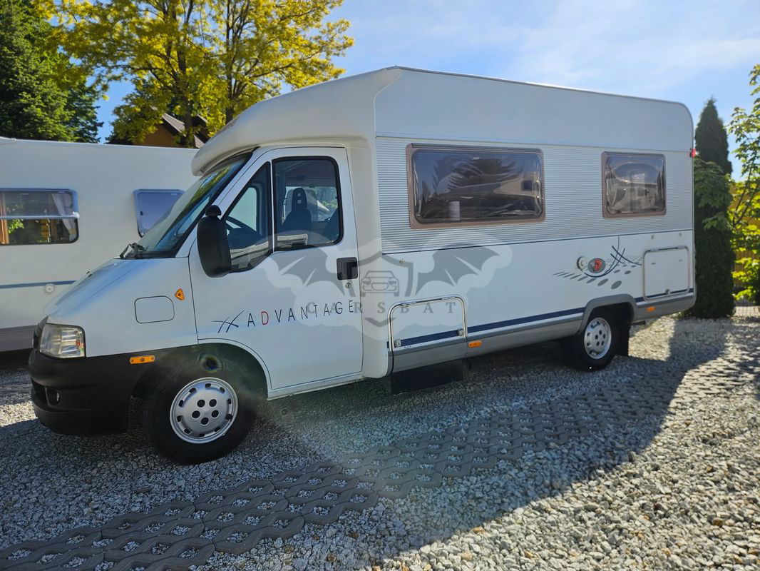 Dethleffs Fiat ducato kamper polintegra dla 4 osob 2002