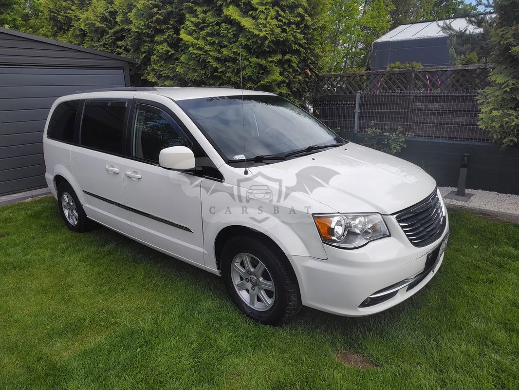 Chrysler Town & Country V 2013