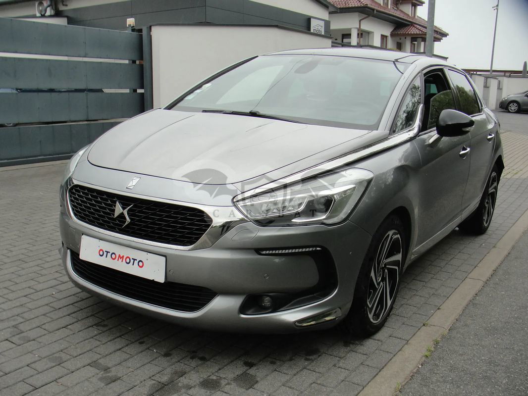DS DS5 2016