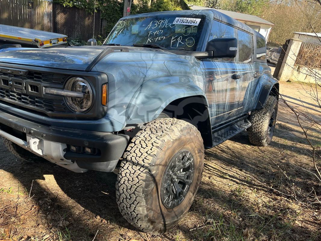 Ford Bronco 2024