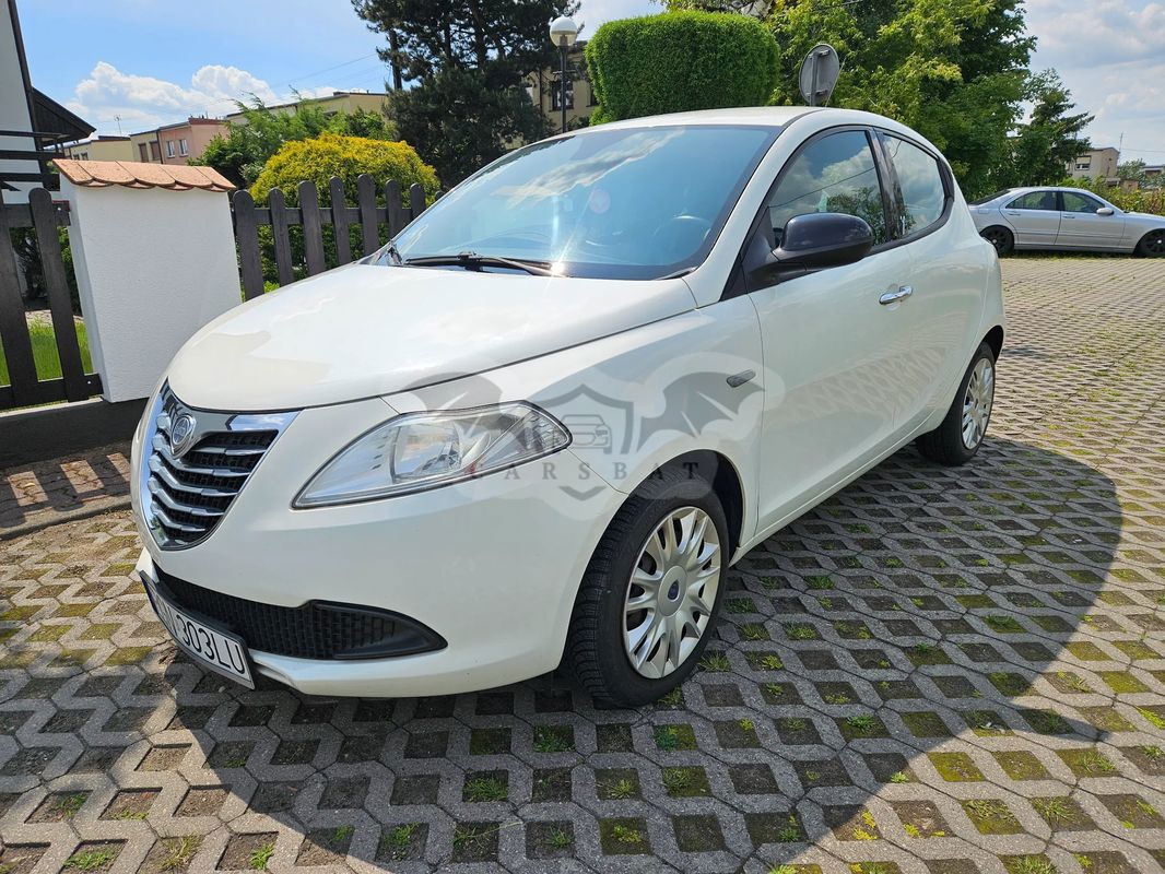 Lancia Ypsilon 1.2 8V Gold 2011