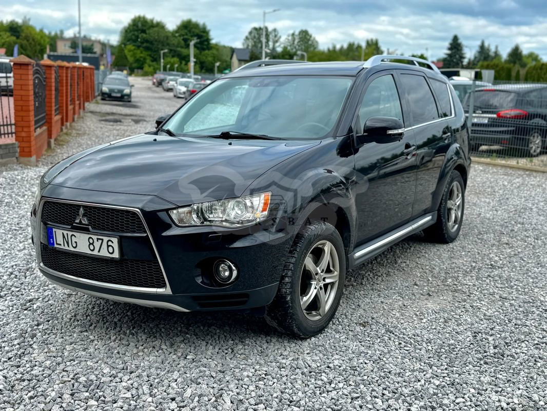Mitsubishi Outlander II 2.4 4WD CVT Intense 2010