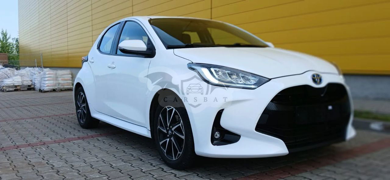 Toyota Yaris IV Hybrid 1.5 Comfort 2021