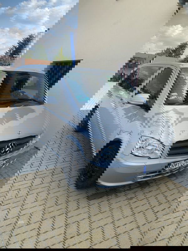 Mercedes-Benz Vito 2010