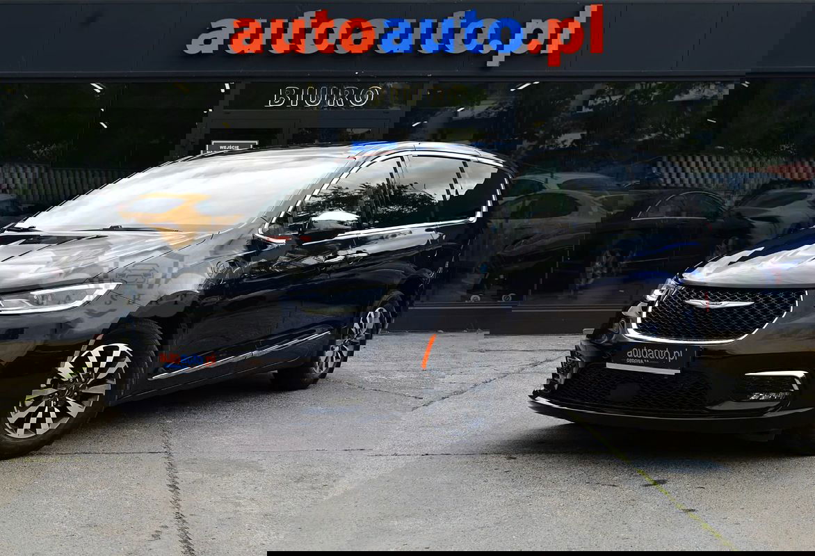 Chrysler Pacifica 2022