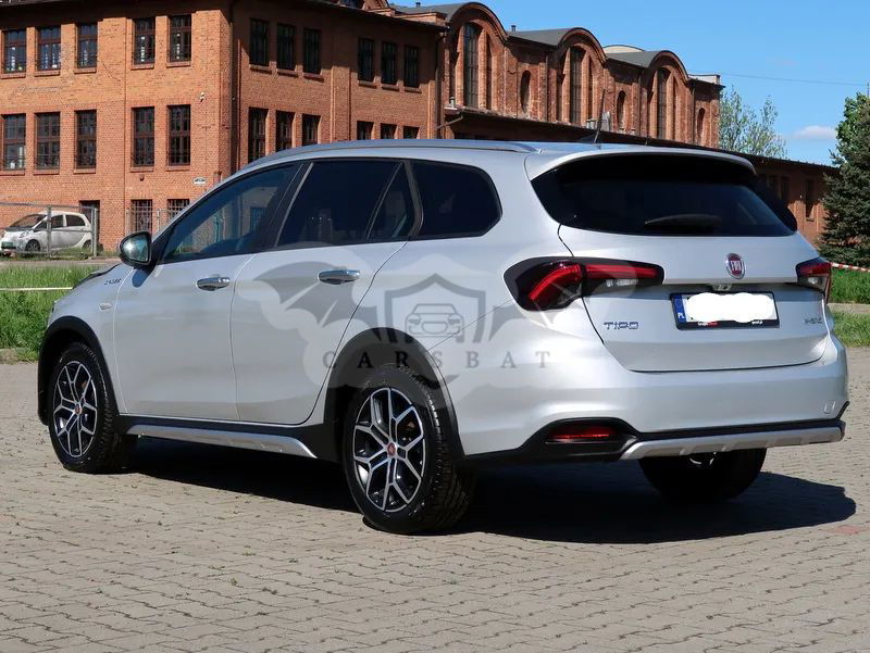 Fiat Tipo II 1.5 Hybrid Cross DCT 2023