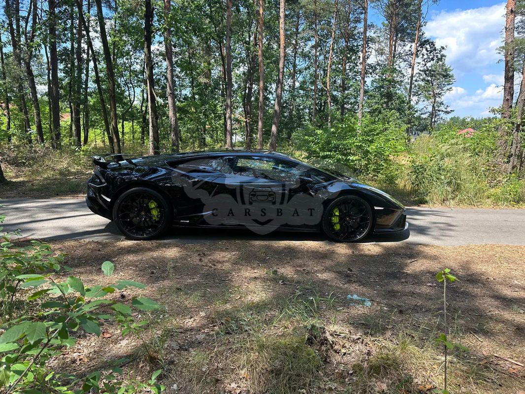 Lamborghini Huracan 2024