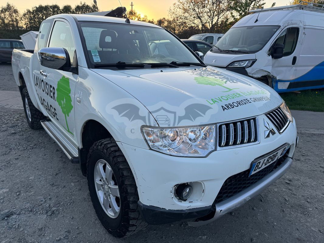 Mitsubishi L200 2011