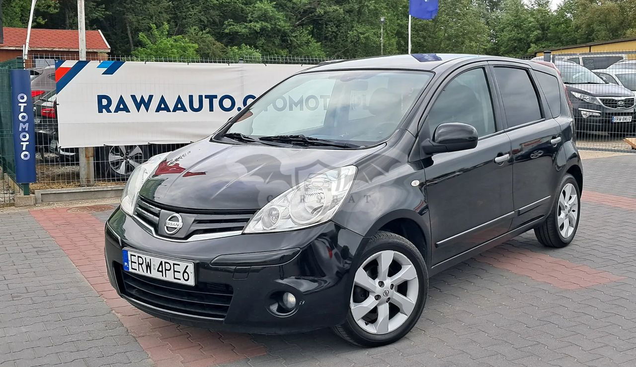 Nissan Note I 1.6 Tekna EU5 2011
