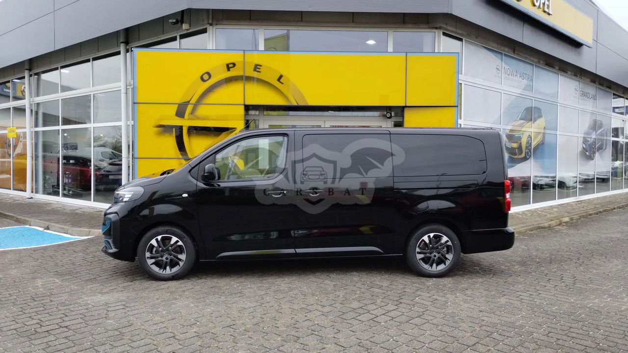 Opel Zafira D 2025