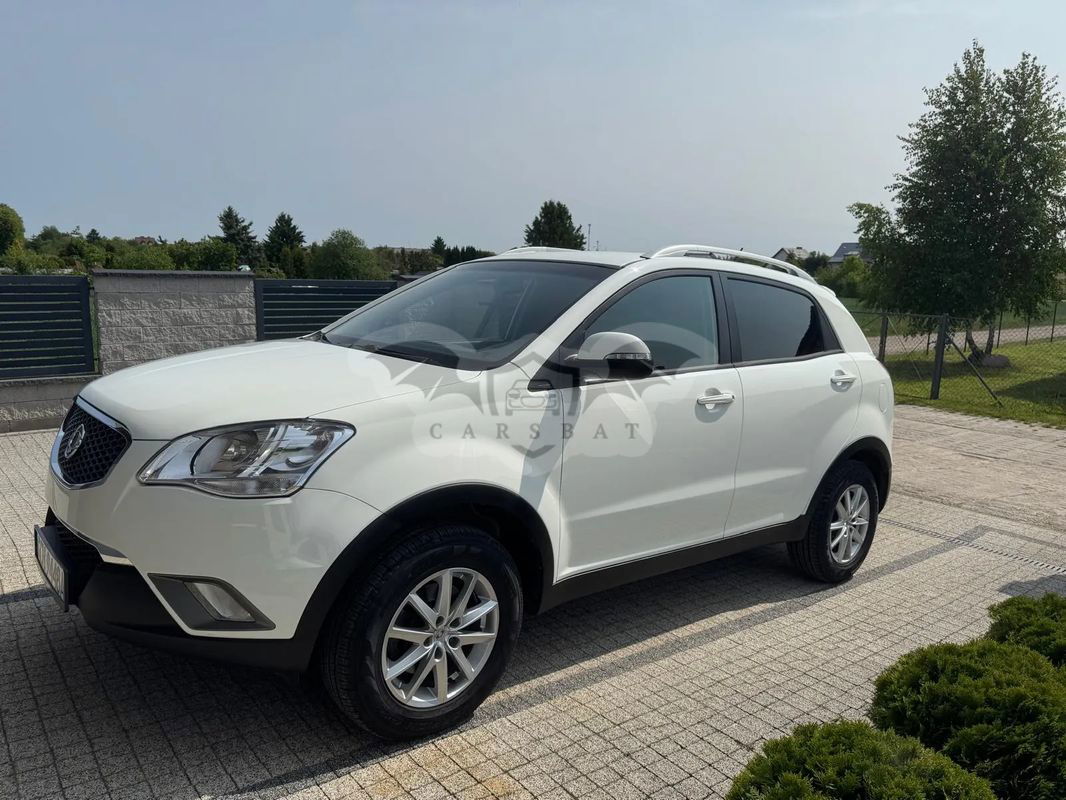 Ssangyong / KG Mobility Korando 2.0 D Quartz 2WD 2011