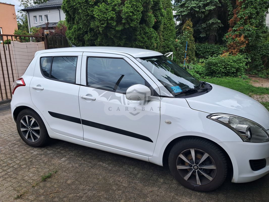 Suzuki Swift V 1.3 Club 2012