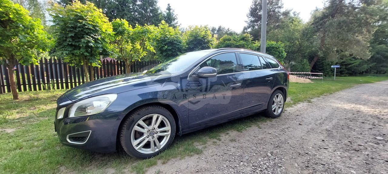 Volvo V60 I D2 2013