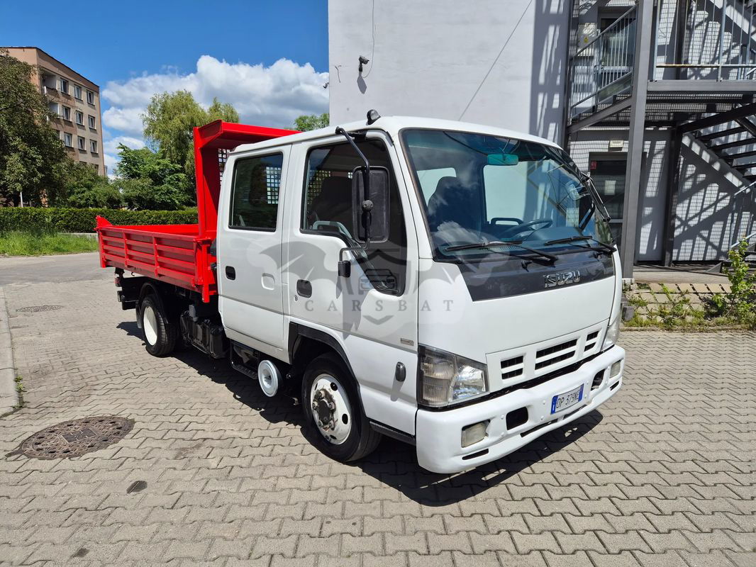 Isuzu NPR 2008