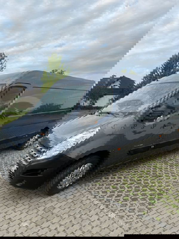 Renault Master 2012