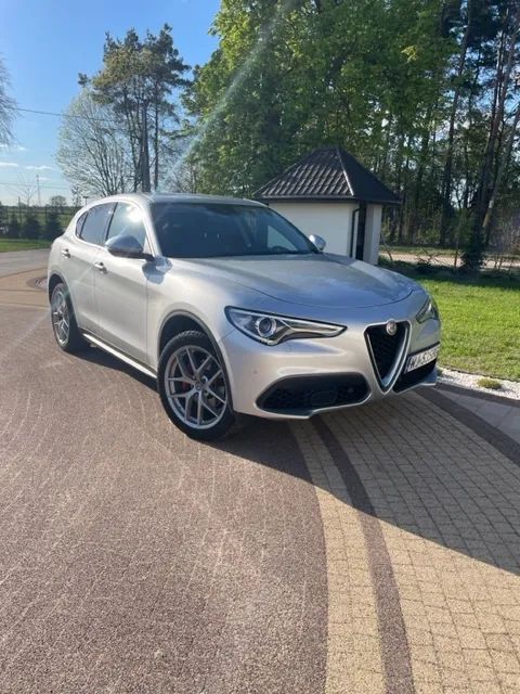 Alfa Romeo Stelvio 2.0 Turbo First Edition Q4 2017