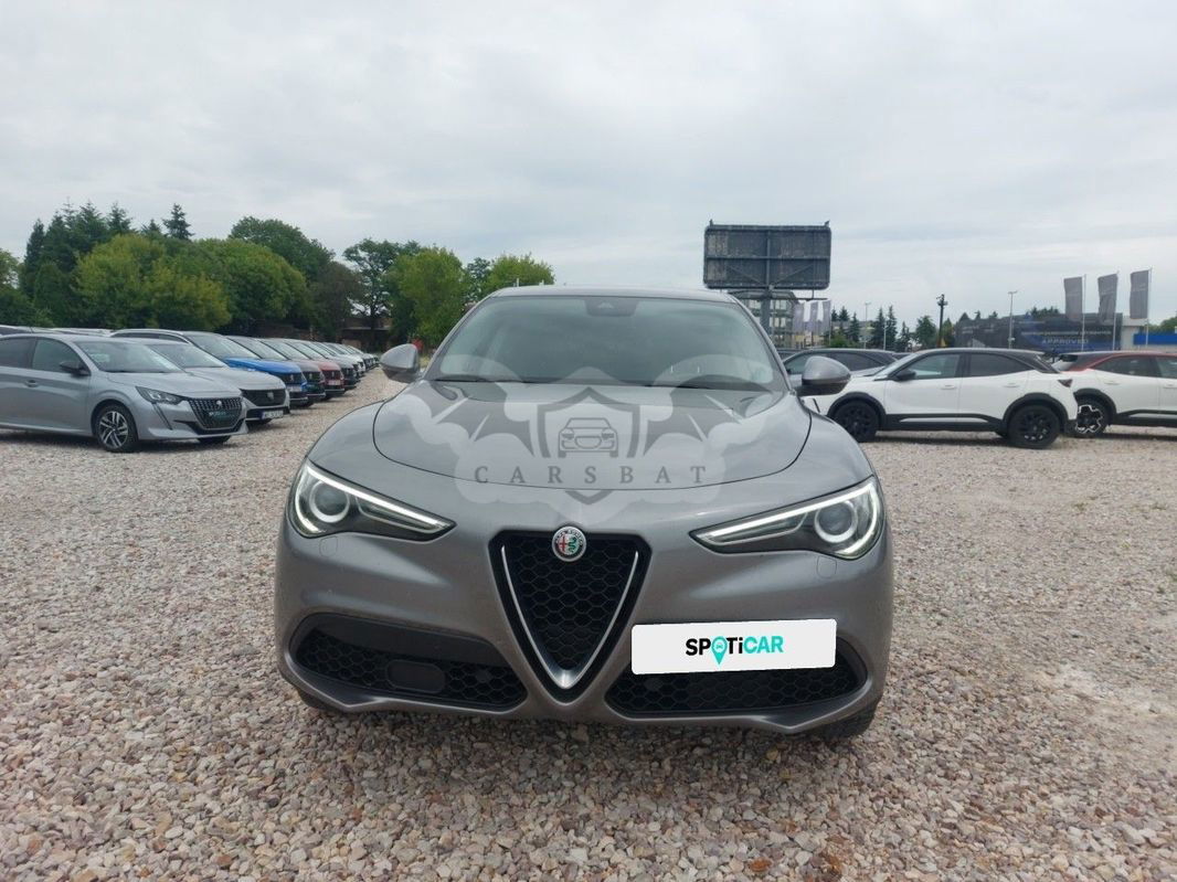 Alfa Romeo Stelvio 2017