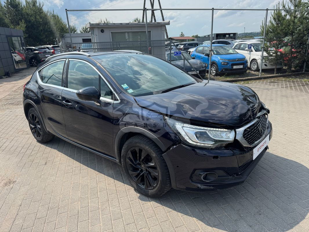 DS DS4 Crossback 2015
