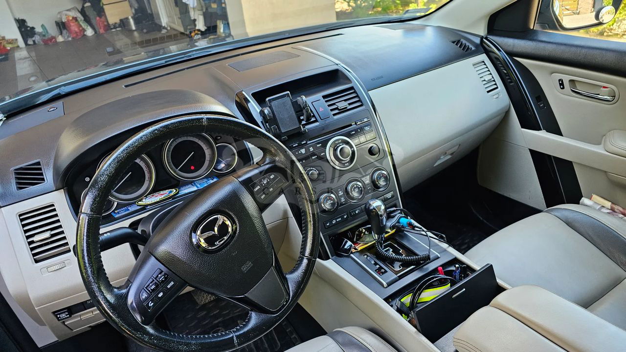 Mazda CX-9 3.7 V6 Sport 2012