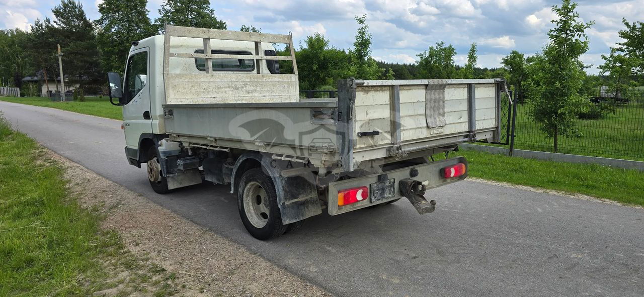 Mitsubishi Fuso Canter 2009