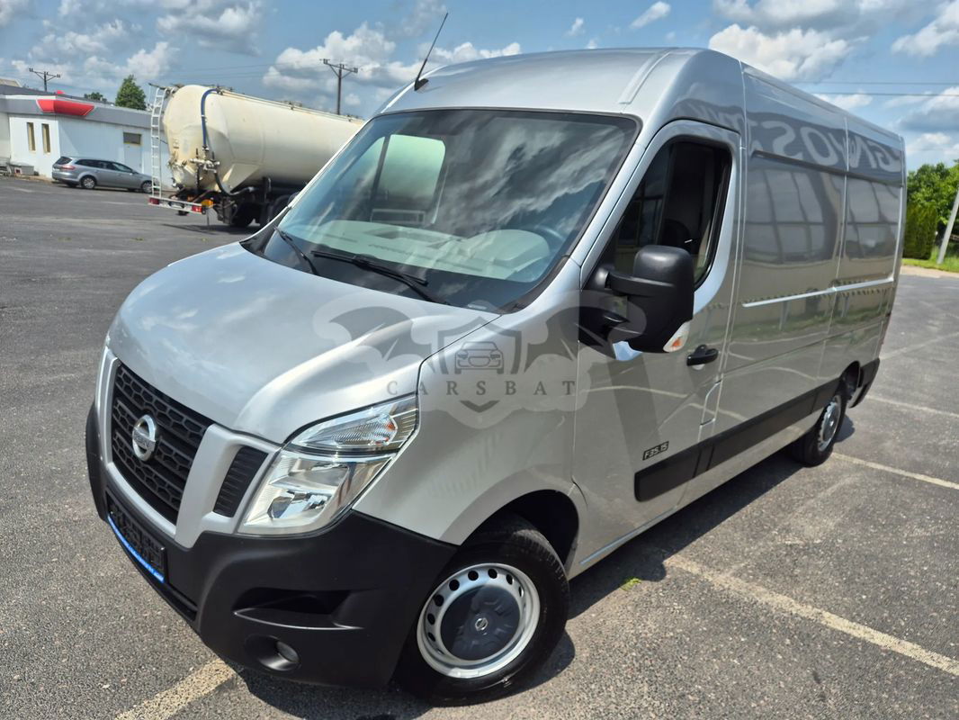 Nissan NV400 2012