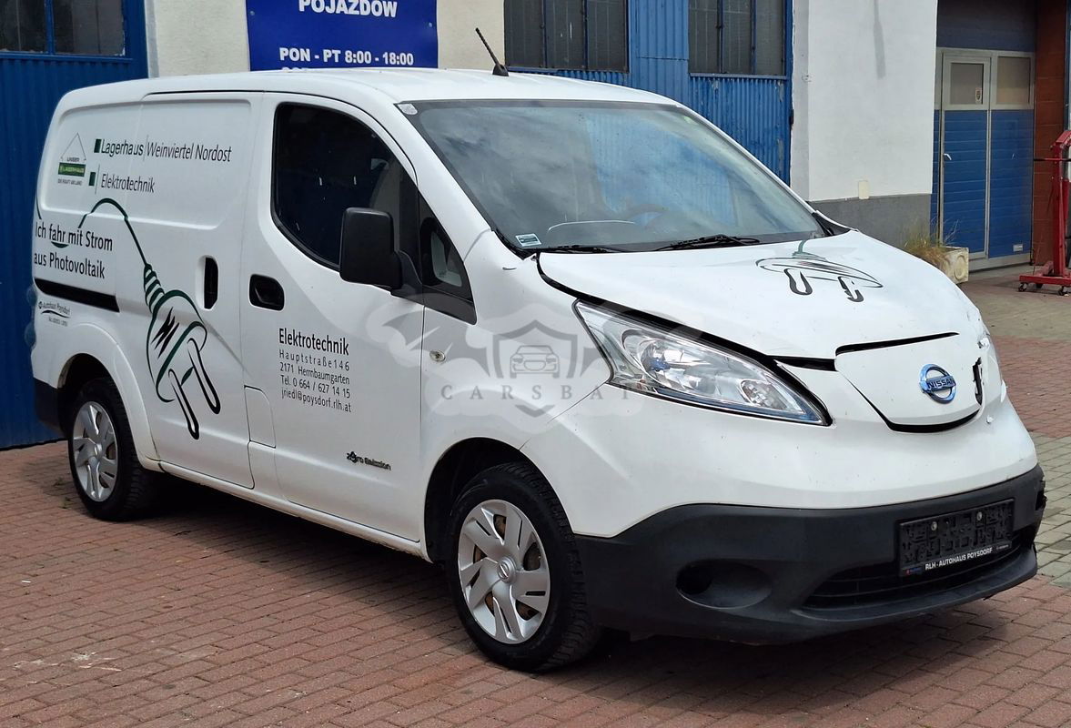 Nissan NV200 2015