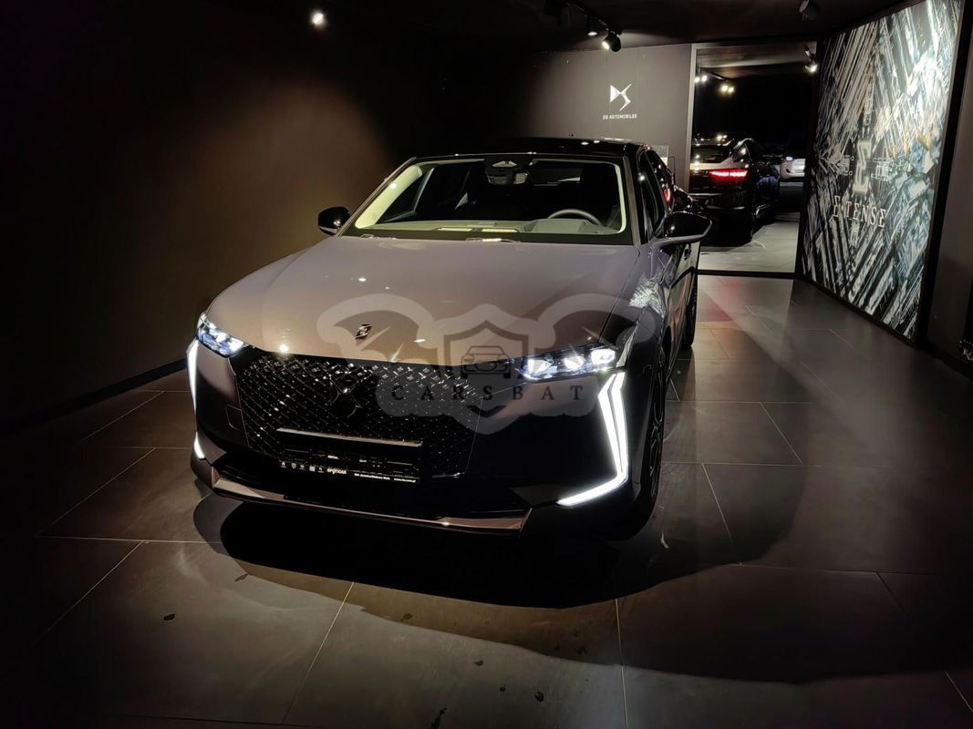 DS DS4 II 1.2 PureTech Étoile Alcantara 2024