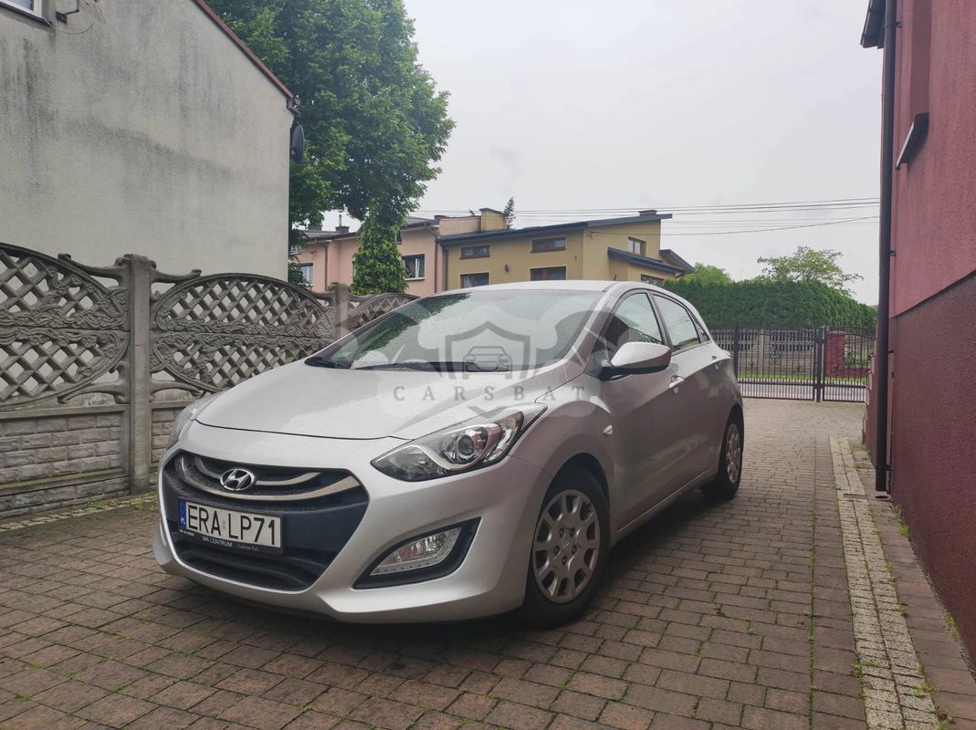 Hyundai i30 II 1.6 CRDi Classic + 2012