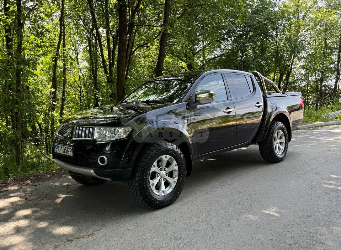 Mitsubishi L200 2.5 DID DC Intense + HP 2012