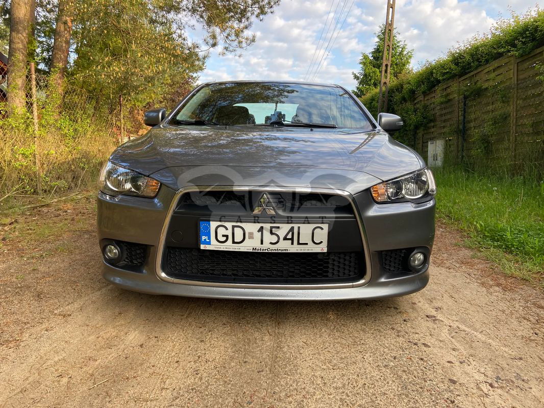 Mitsubishi Lancer IX 1.6 Invite 2015