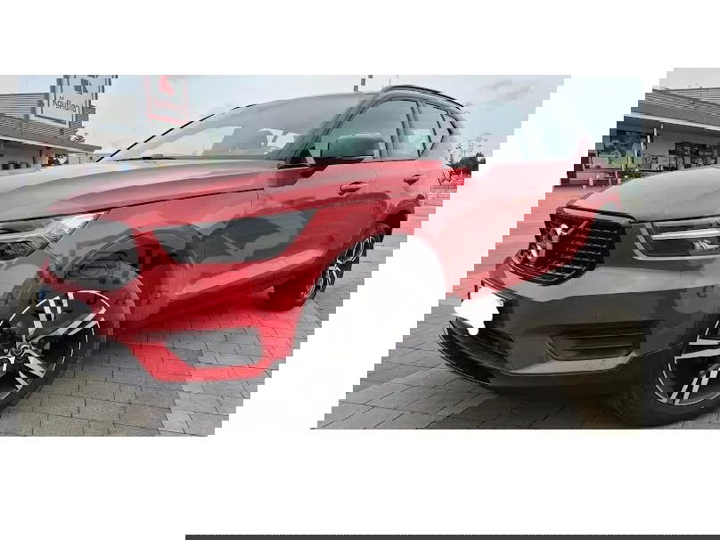 Volvo XC40 T3 R-Design 2022