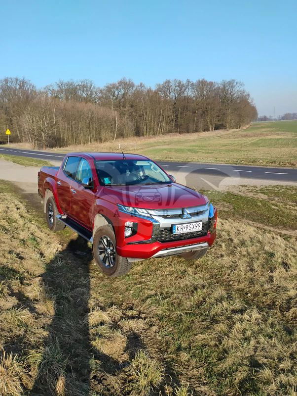 Mitsubishi L200 2.2 d DC Stark Basic 2019