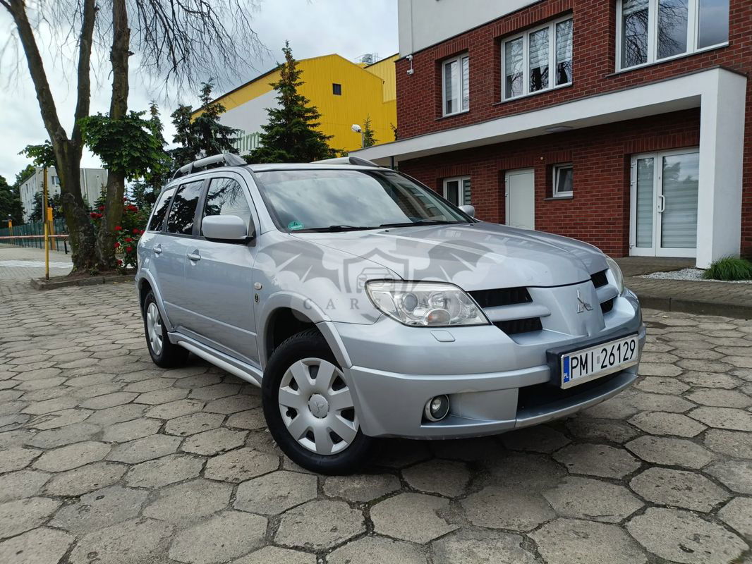 Mitsubishi Outlander I 2.4 Dakar 2006