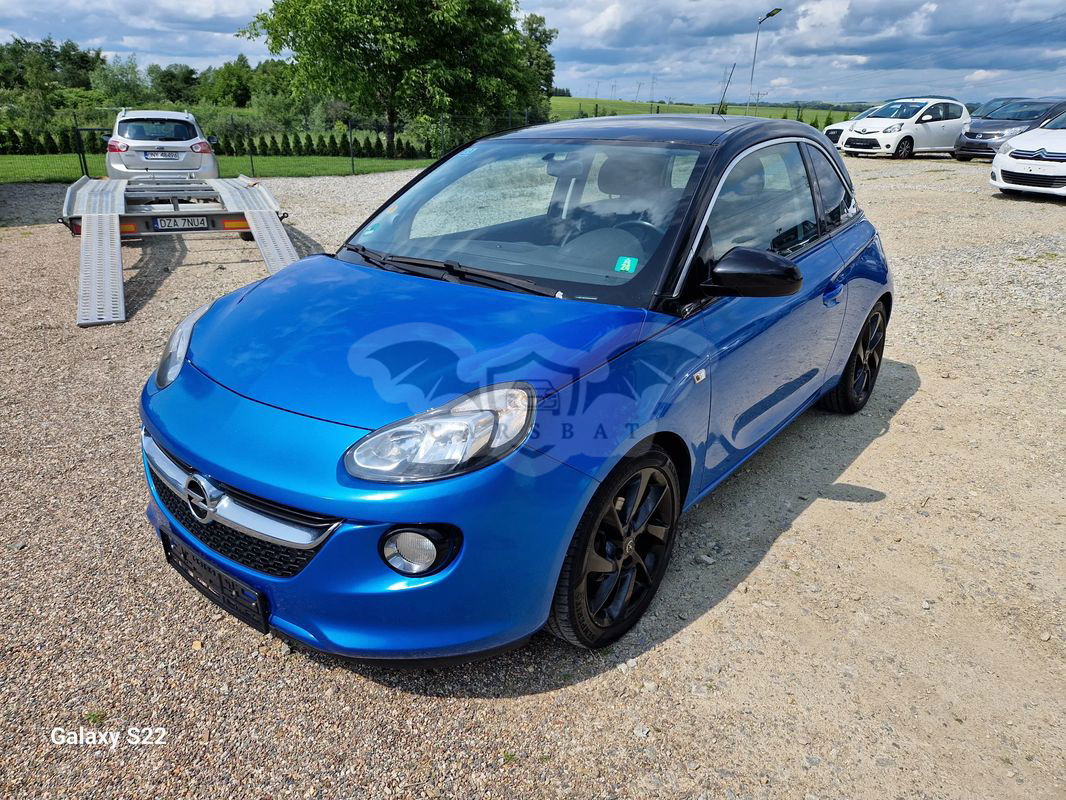 Opel Adam 2015