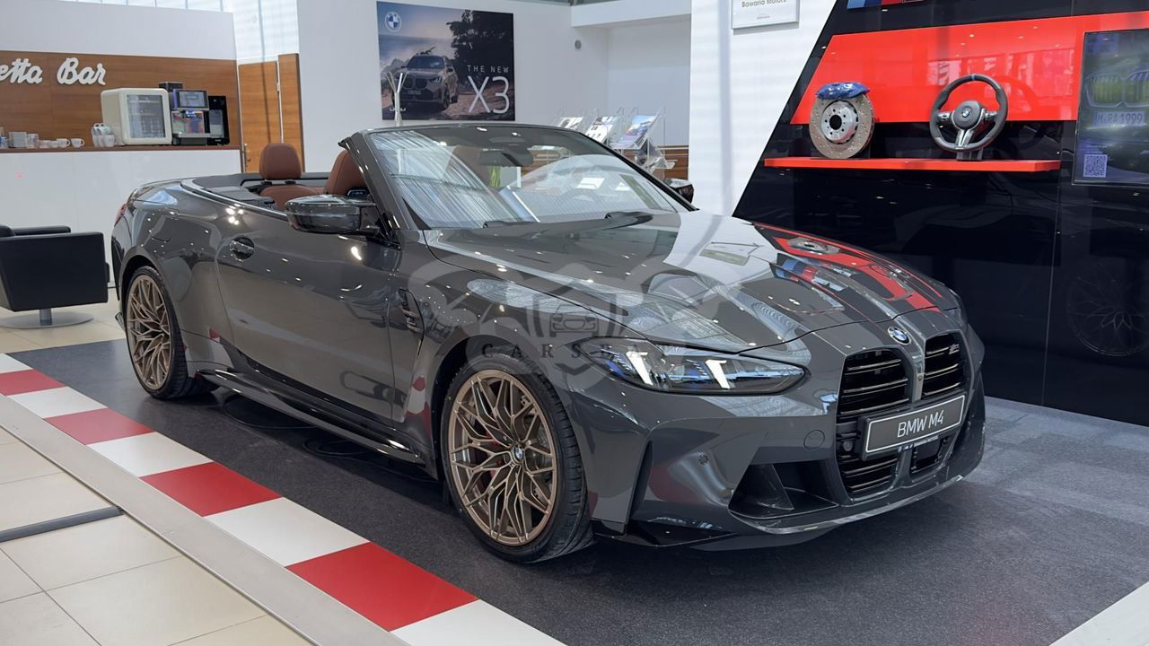 BMW M4 2025