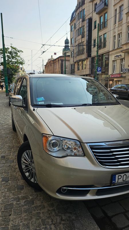Chrysler Town & Country V 3.6 Limited 2012