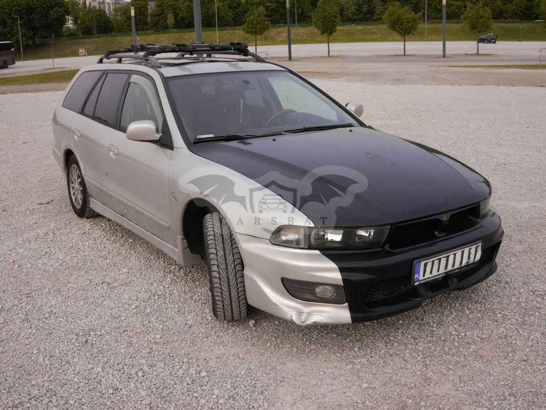Mitsubishi Galant VIII 2001