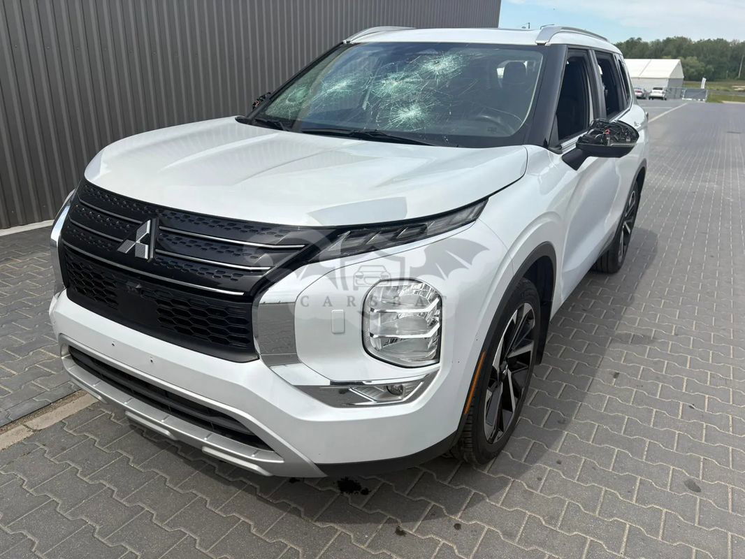 Mitsubishi Outlander IV 2022