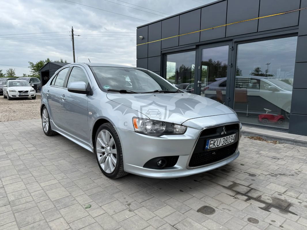 Mitsubishi Lancer IX 1.8 Invite 2010