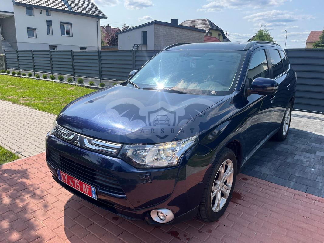 Mitsubishi Outlander III 2.2 DI-D 4WD Top 2013