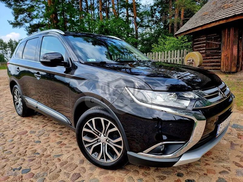 Mitsubishi Outlander III 2.0 Instyle Navi 4WD CVT 2017