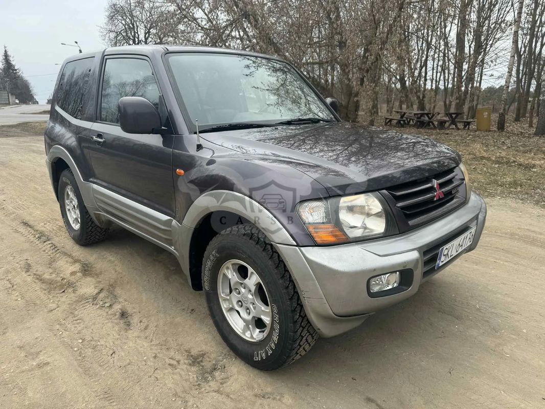 Mitsubishi Pajero III 2000