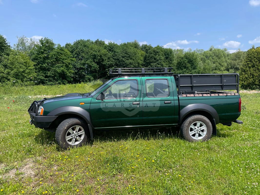 Nissan NP300 2.5d DC Base 2008